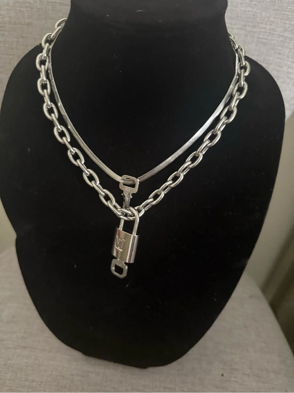 Louis Vuitton silver lock and key #315